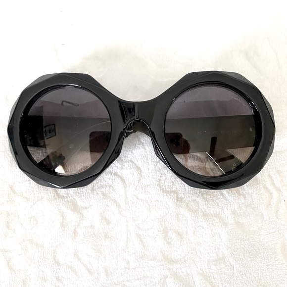 Roberto Cavalli ladies sunglasses like new! - Picture 2 of 8